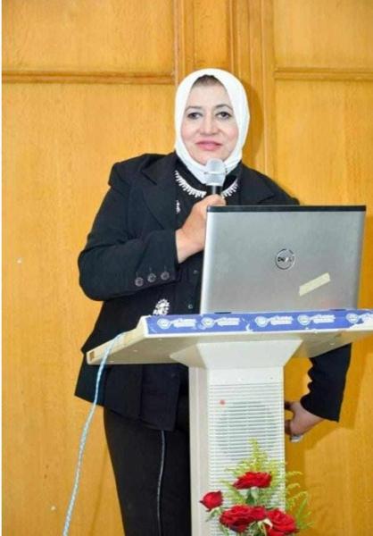  النائبة الدكتورة حنان عبده 