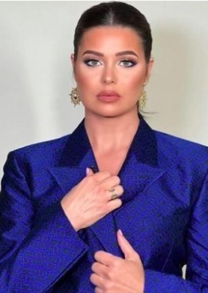 يسرا اللوزي