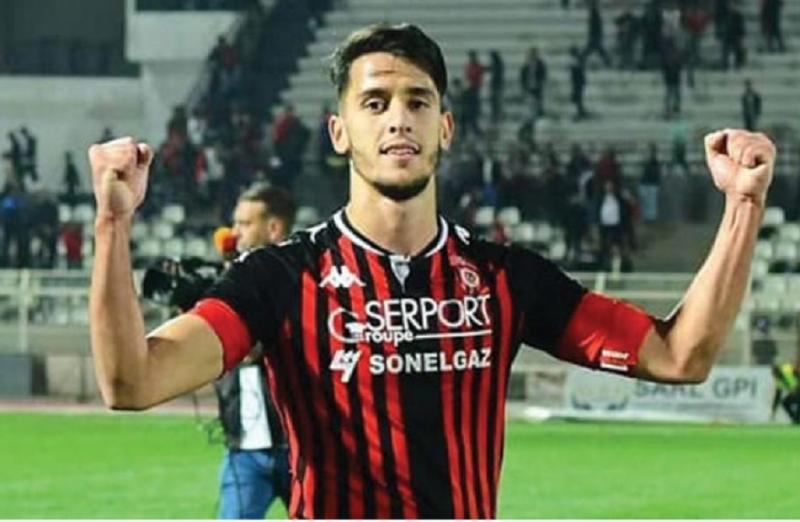 الجزائري زين الدين بلعيد