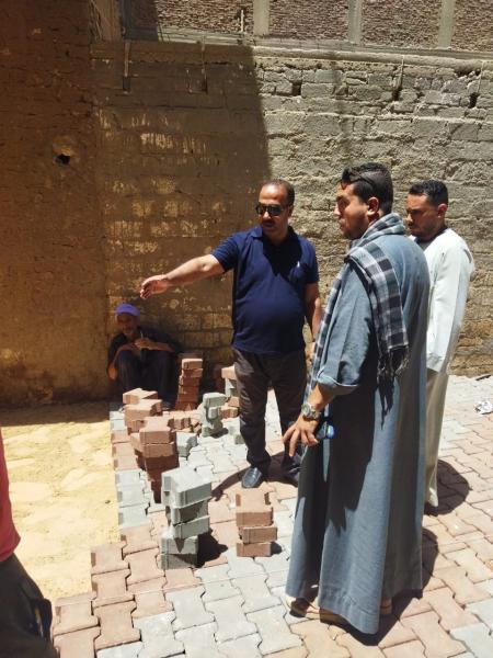 اثناء تركيب البلاط
