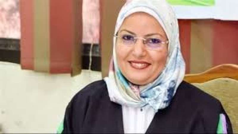 الدكتورة صفاء شحاته 