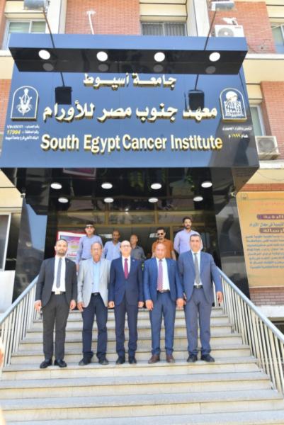 رئيس جامعة أسيوط 