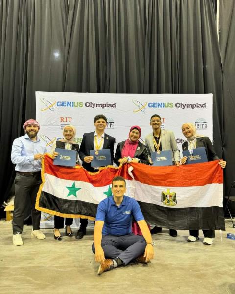 الطلاب الفائزين بـمدرسة المتفوقين للعلوم والتكنولوجيا بالغردقة