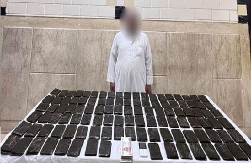 المتهم ومخدر الحشيش المضبوط