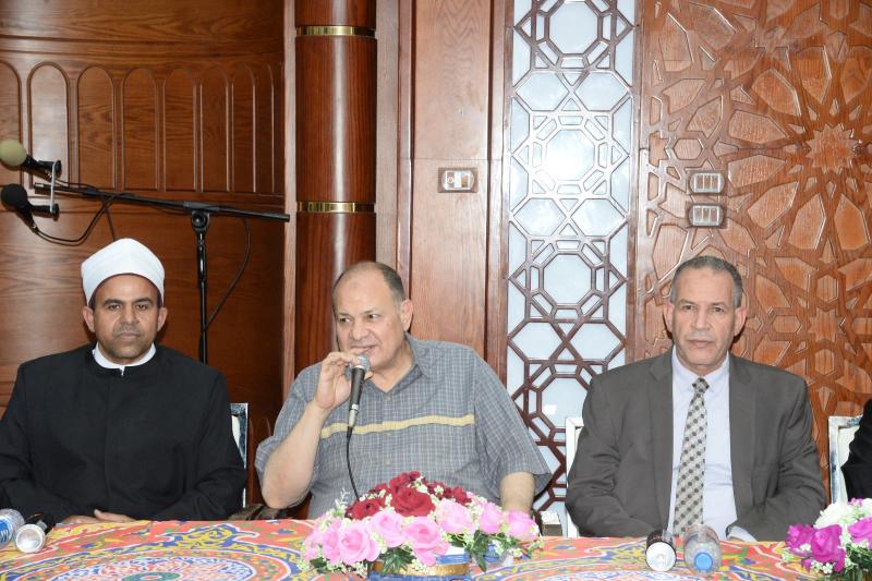 محافظ أسيوط 
