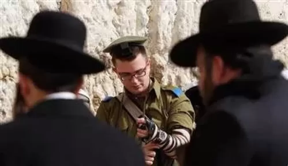 تجنيد الطلاب في جيش الاحتلال الإسرائيلي