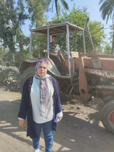 جانب من اعمال النظافة 