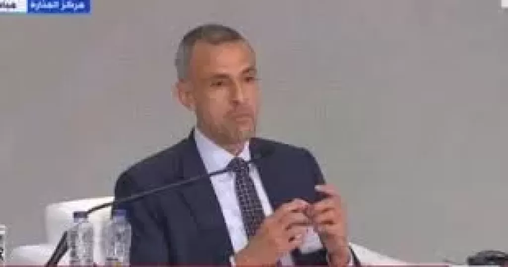 الرئيس التنفيذى لمجموعة إي اف چي