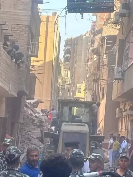 المنزل منهار