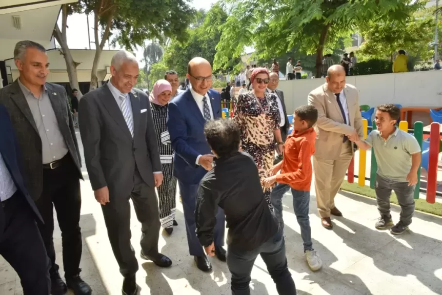 رئيس جامعة أسيوط 