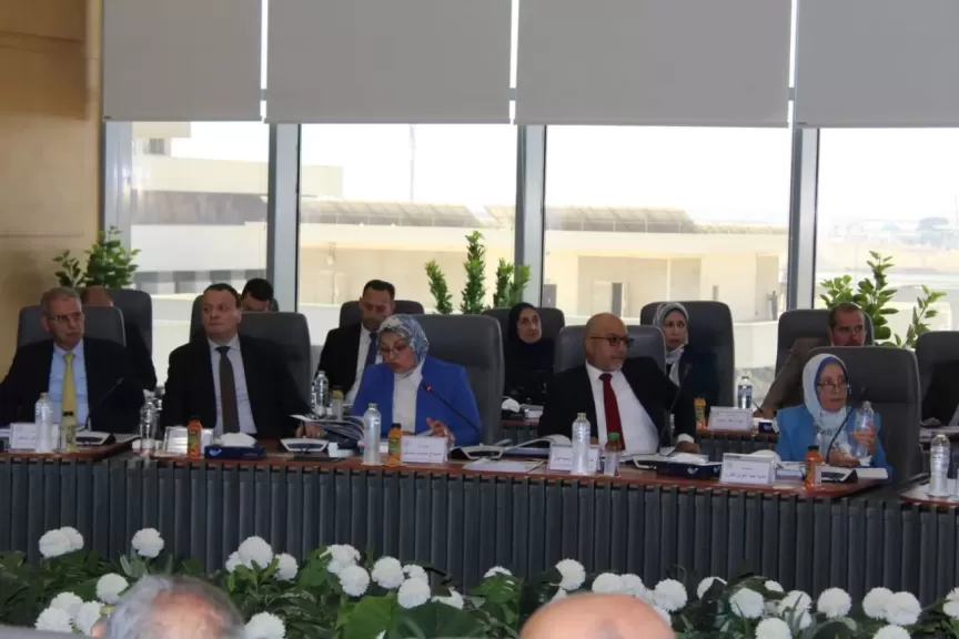 شاكر  يتراس الجمعية العامة للشركة المصرية لنقل الكهرباء