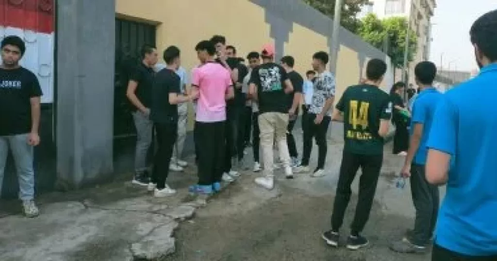 طلاب الثانوية العامة