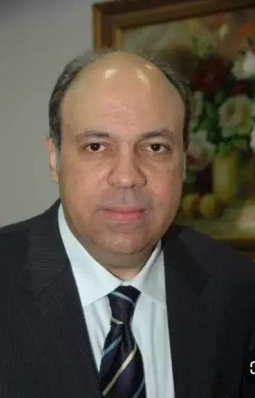 سامح أحمد زكي الحفني وزير الطيران المدنى