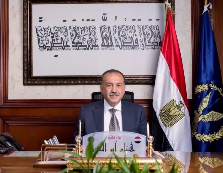 محافظ أسيوط 