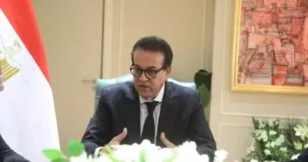 الدكتور خالد عبدالغفار وزير الصحة والسكان