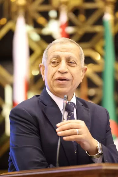  اسماعيل عبد الغفار رئيس الأكاديمية العربية للعلوم والتكنولوجيا