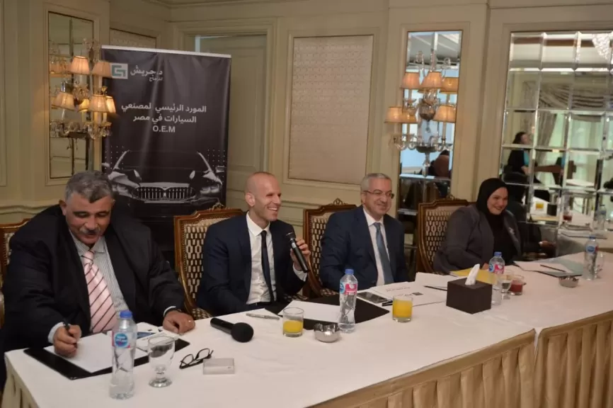 شهير جريش وهبة صقر خلال المؤتمر الصحفي