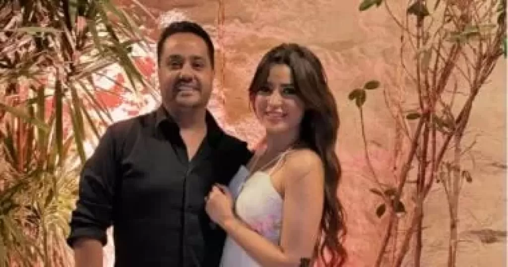  الفنانة بتول الحداد ومصطفى الغزولى