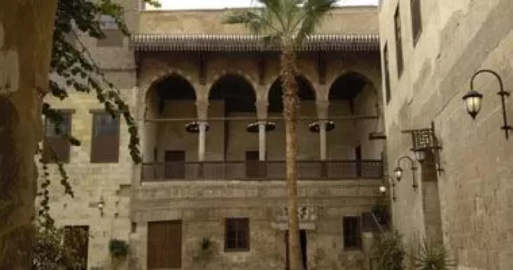 صالون نفرتيتي