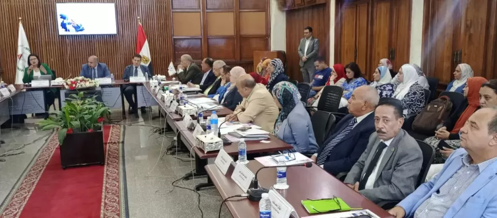 الدكتور أحمد عبد الظاهر