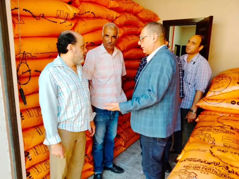 وكيل زراعة البحيرة يفاجئ الجمعيات الزراعية بالمحمودية