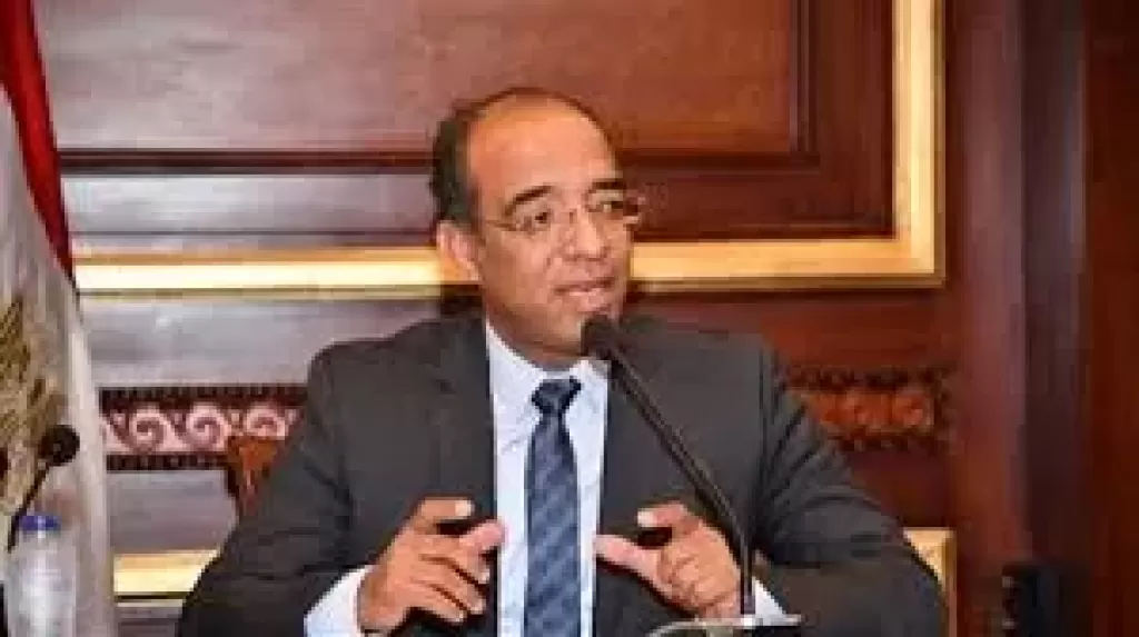 النائب علي مهران: 