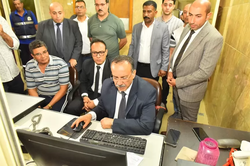 محافظ أسيوط 