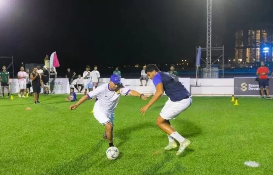 الملاعب الرياضية بالعلمين