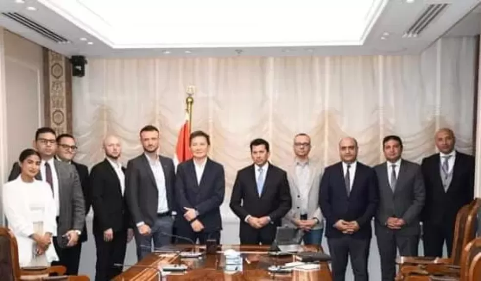 لقاء وزير الشباب والرياضة بالمدير التنفيذي لـ ”إن درايڤ