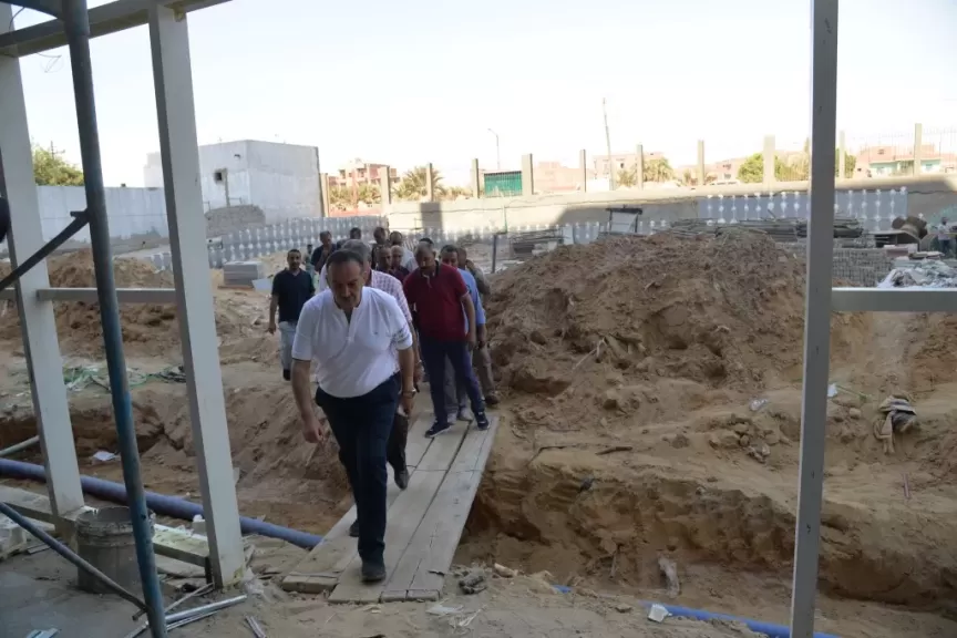 محافظ أسيوط 