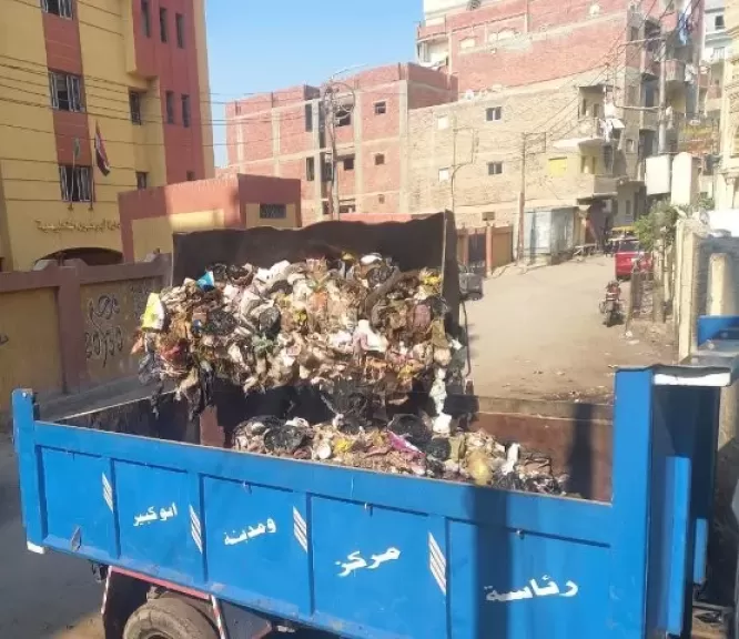 جانب من الحملات 
