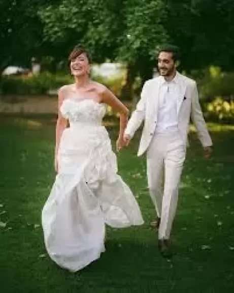  مروة أنور وخطيبها 