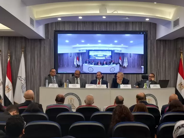 مركز حقوق عين شمس