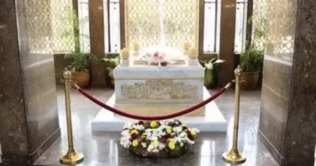 ضريح عبد الناصر