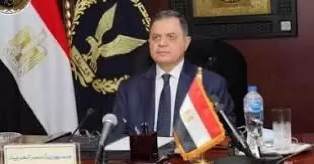  اللواء محمود توفيق وزير الداخلية