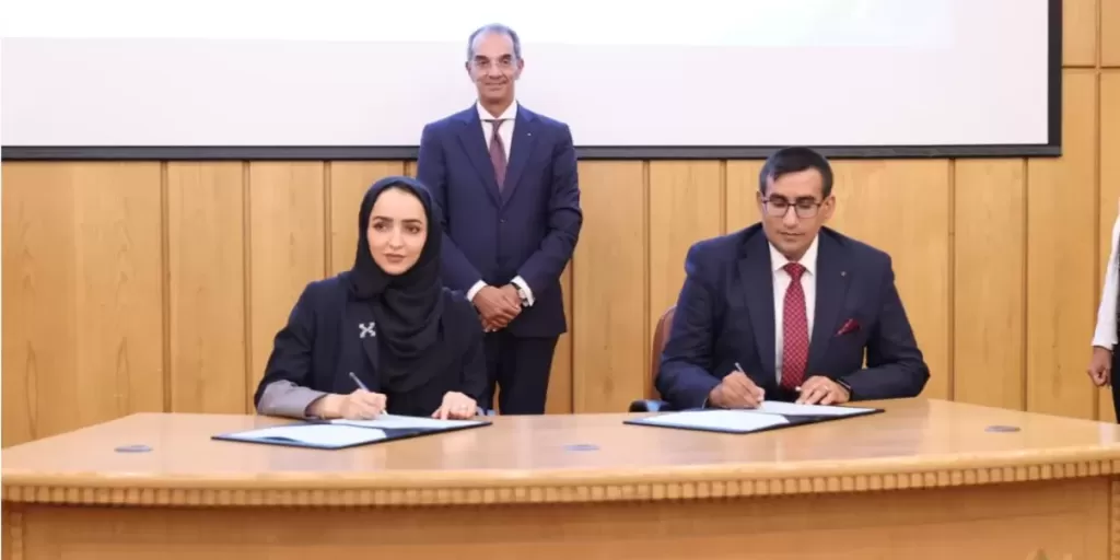 جانب من توقيع الاتفاقية