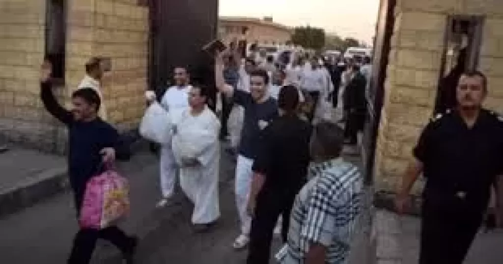 إجراءات خروج المحبوسين احتياطيا