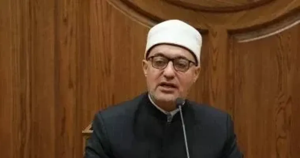 الدكتور نظير محمد عياد مفتي الجمهورية