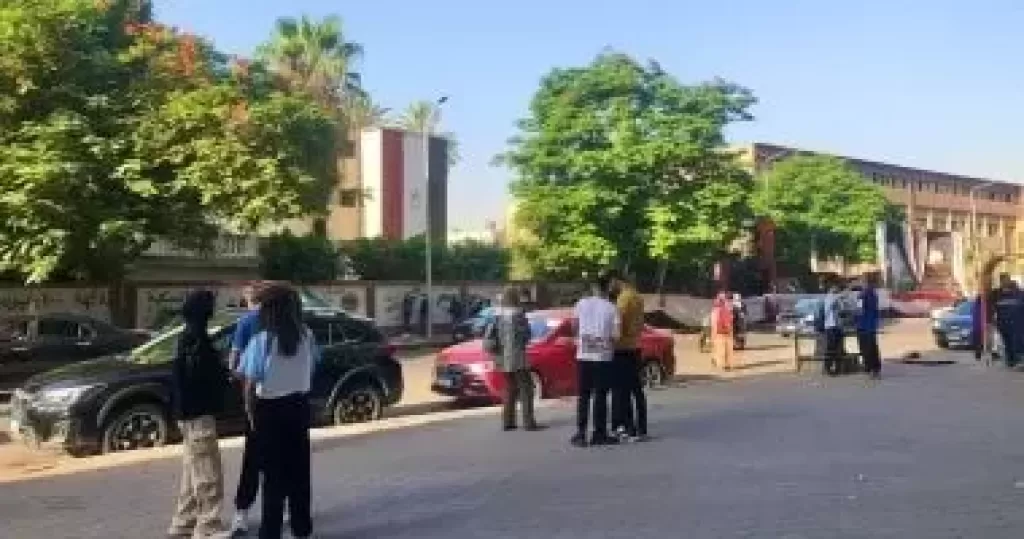 طلاب