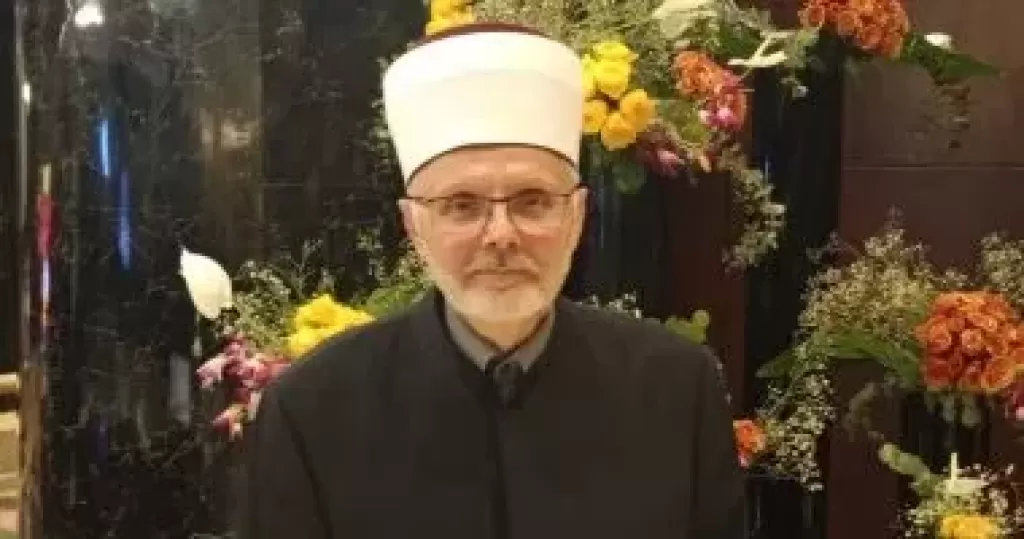الدكتور أنس ليفاكوفيتش نائب رئيس العلماء نائبًا عن مفتي البوسنة والهرسك