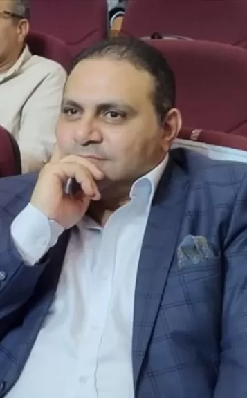 أحمد زكي