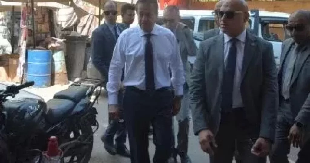 وزير الصحة يتفقد مستشفى القبطي