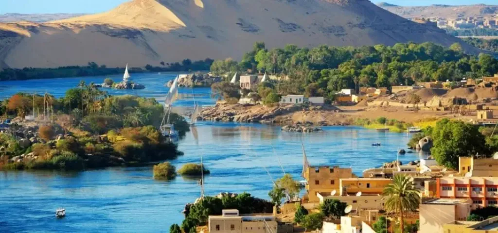 السياحة 