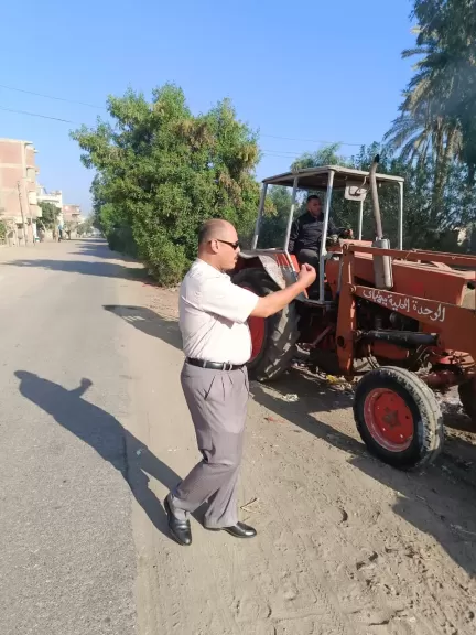 جانب من اعمال النظافة