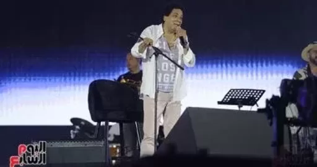محمد منير