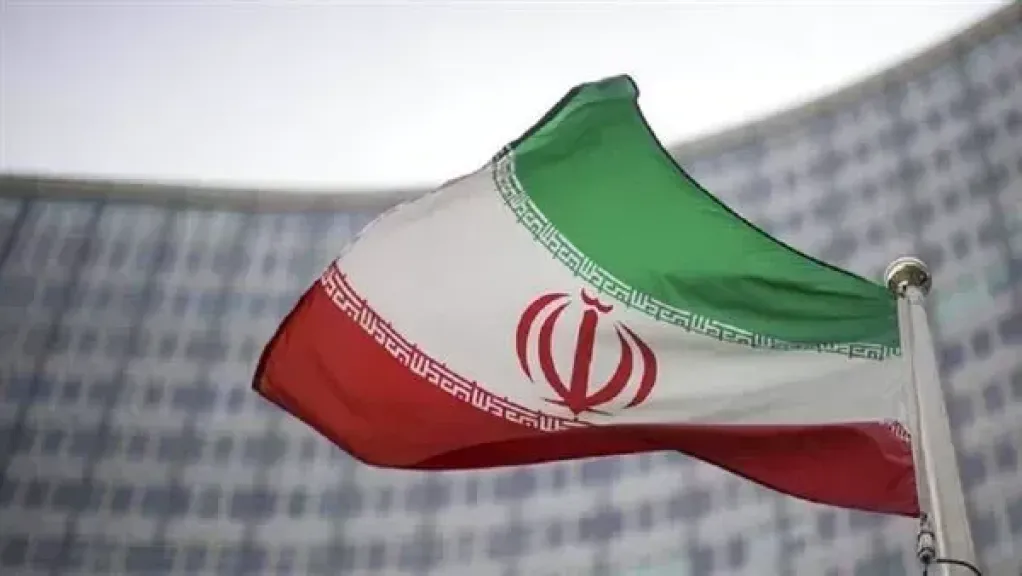 إيران