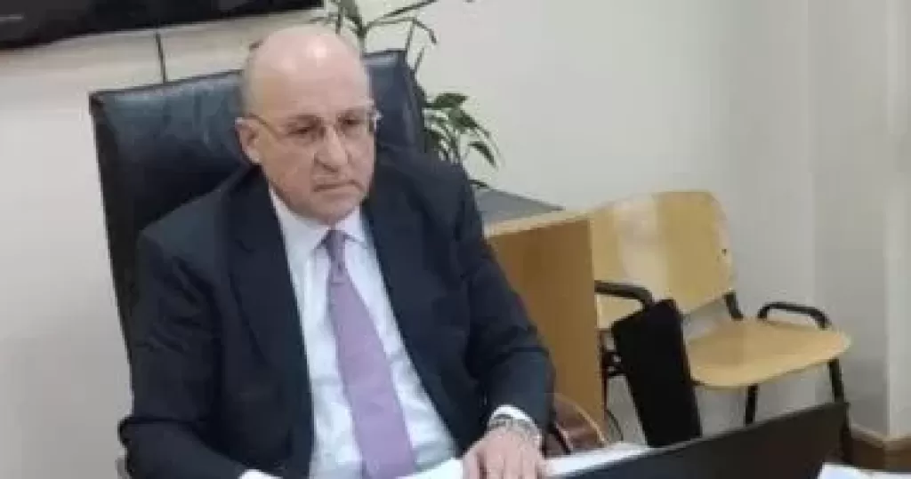 الدكتور عادل عدوى