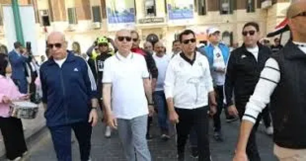  محافظ القاهرة ووزير الرياضة 