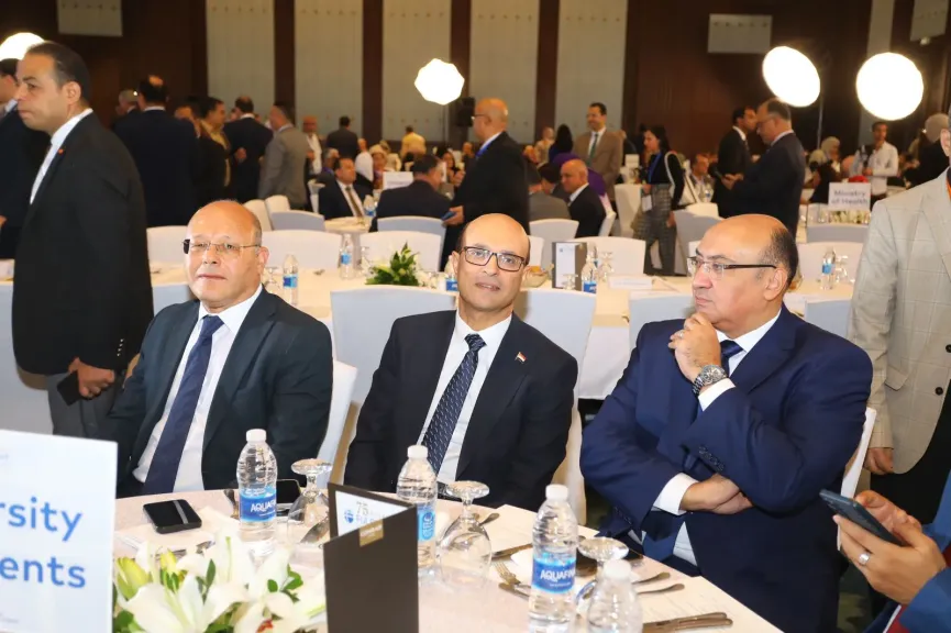 رئيس جامعة 