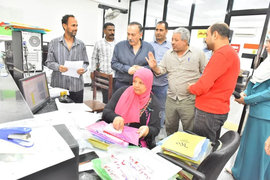 محافظ أسيوط 